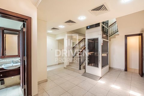 Villa de 5 chambres à Victory Heights, UAE No. 202522 18