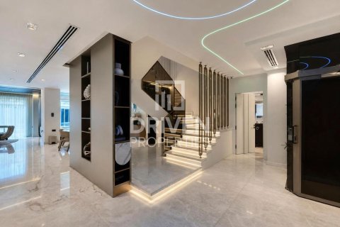 Villa de 6 chambres à Jumeirah Park, UAE No. 206923 10