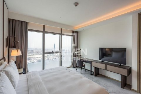 Apartment de 1 dormitorio en Address Harbour Point, UAE No. 190082 12