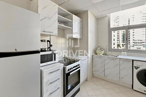 Квартира с 1 спальней в DEC Towers, ОАЭ №190083 6
