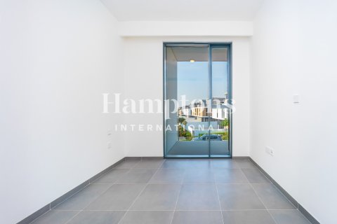 4 غرف نوم فيلا  رقم 126326 27