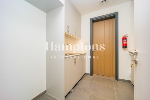 4 غرف نوم فيلا  رقم 126326 8