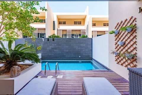 4 bedrooms Townhouse  No. 112592 4