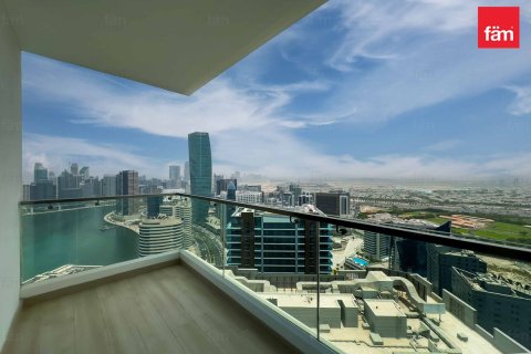 Apartment de 2 dormitorios en Business Bay, UAE No. 203490