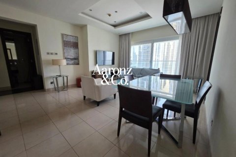 Appartement de 2 chambres à Jumeirah Lake Towers, UAE No. 203632 4