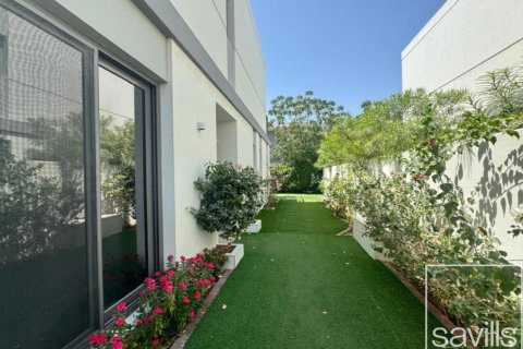 Townhouse de 4 dormitorios en Elan, UAE No. 201131 11