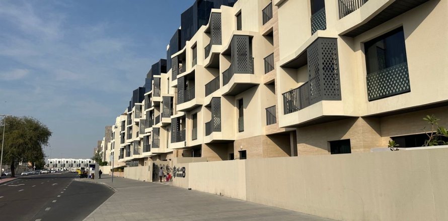 2 bedrooms Apartment in Mirdif, UAE No. 140394