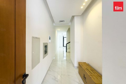 Вилла с 3 спальнями в Al Furjan, ОАЭ №98995 5