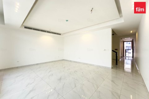 Вилла с 3 спальнями в Al Furjan, ОАЭ №98995 3
