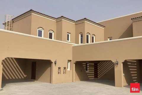 Townhouse de 2 chambres à Dubai, UAE No. 144632