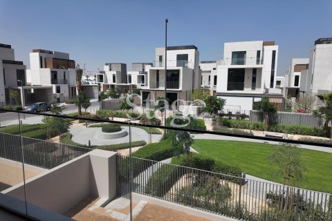 Villa de 4 chambres à Arabian Ranches 3, UAE No. 206245 17