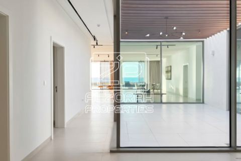 Villa de 4 dormitorios en Al Zorah, UAE No. 210211 12