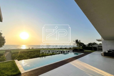 Villa de 4 dormitorios en Al Zorah, UAE No. 210211 26