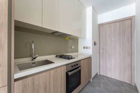 39m² Apartment in Dubai, UAE No. 199844 4