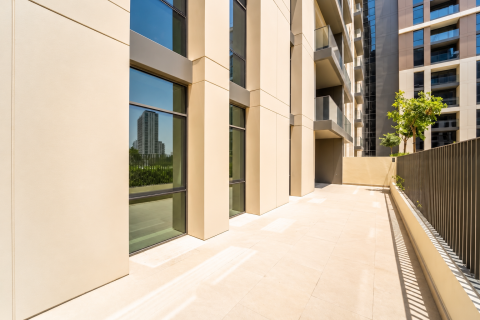 3 bedrooms Apartment in Dubai, UAE No. 199849 5