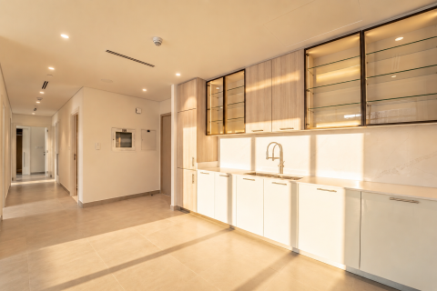 3 bedrooms Apartment in Dubai, UAE No. 199849 13