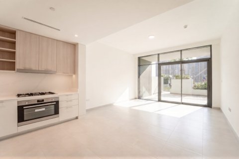 3 bedrooms Apartment in Dubai, UAE No. 199849 16