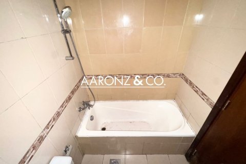 Квартира с 1 спальней в Джумейра Лейк Тауэрс, ОАЭ №133931 19