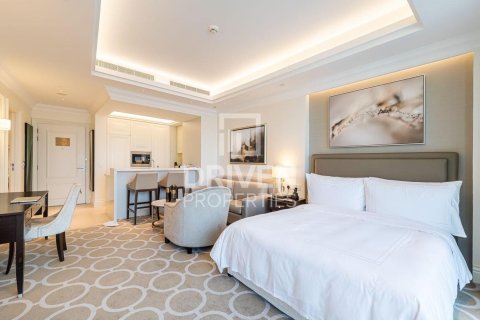 Studio Apartment in Downtown Dubai (Downtown Burj Dubai), UAE No. 193369 3