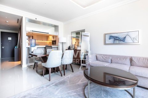 Квартира с 1 спальней в The Address Residence Fountain Views, ОАЭ №85334 2