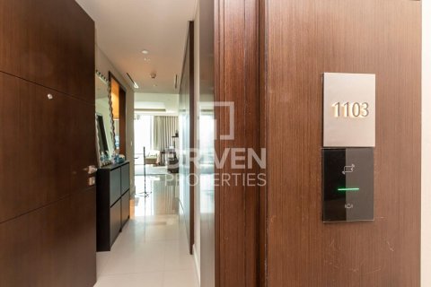 Квартира с 1 спальней в The Address Residence Fountain Views, ОАЭ №85334 21