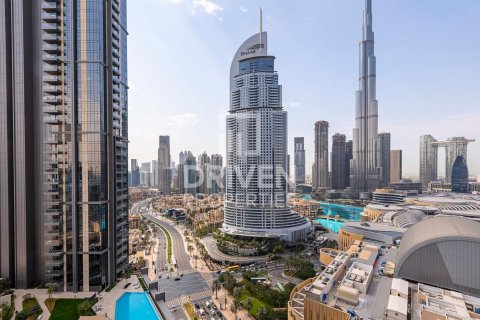 Квартира с 1 спальней в The Address Residence Fountain Views, ОАЭ №85334 10
