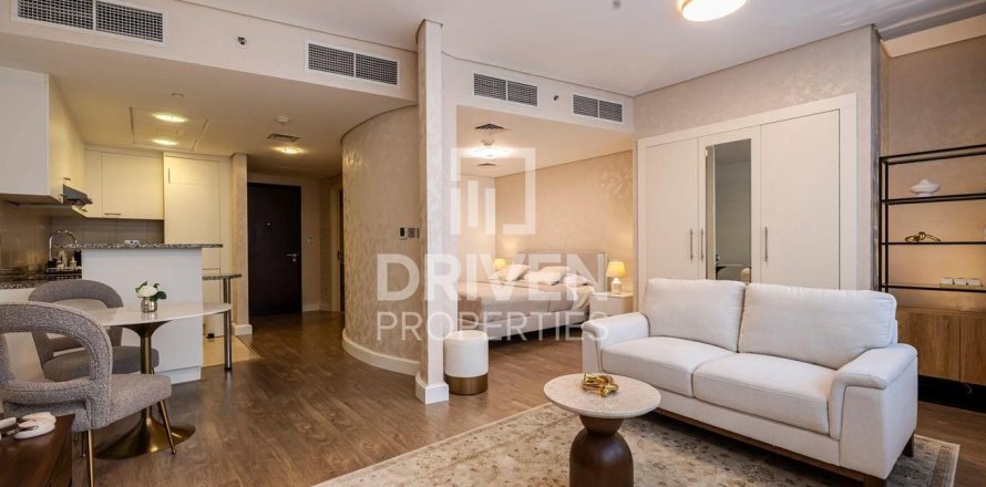 Studio Apartment in DIFC, UAE No. 192790