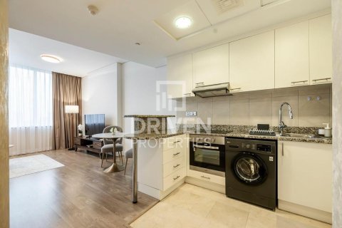Studio Apartment in DIFC, UAE No. 192790 11