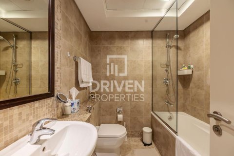 Studio Apartment in DIFC, UAE No. 192790 12