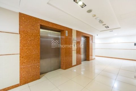 75m² Office in Al Manara Tower, UAE No. 152625 3