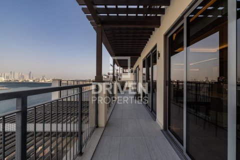 4 bedrooms Penthouse in La Mer, UAE No. 200486 27