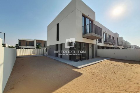 Villa de 4 dormitorios No. 130165 3