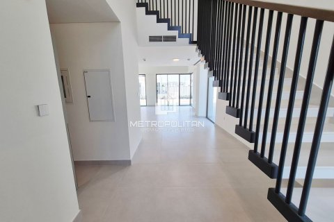 Villa de 4 dormitorios No. 130165 8