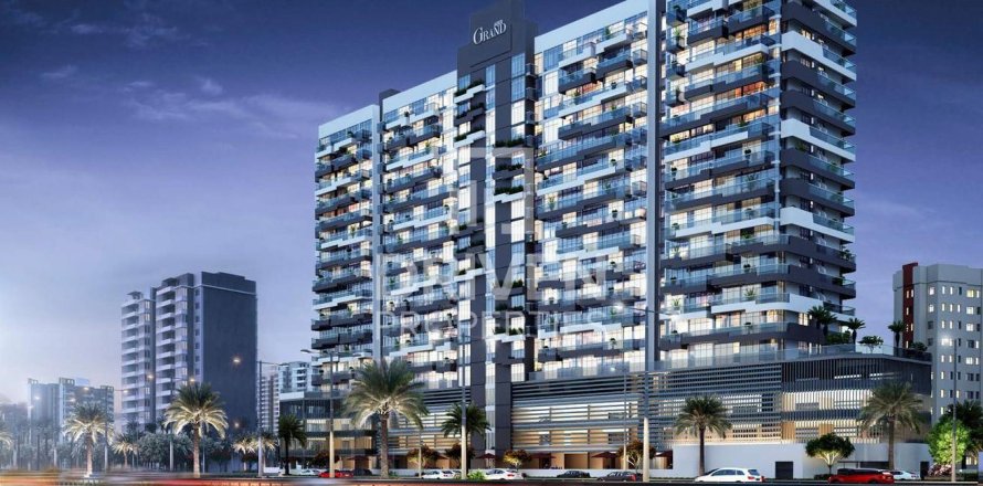 Studio Apartment in Dubai Sports City, UAE No. 206480