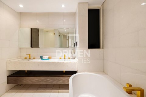 2 bedrooms Apartment in FIVE Palm Jumeirah, UAE No. 137726 8