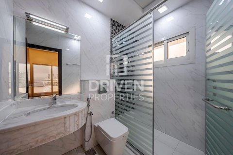 Villa de 5 dormitorios en The Villa, UAE No. 137725 3