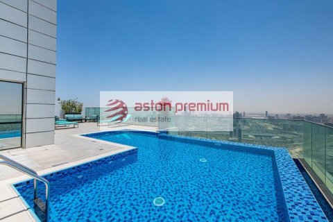 3 bedrooms Duplex in Jumeirah Village Triangle, UAE No. 101913 9