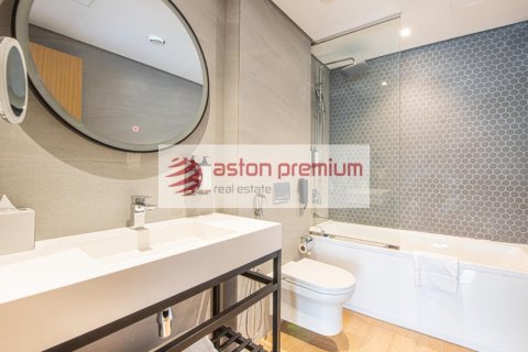 3 bedrooms Duplex in Jumeirah Village Triangle, UAE No. 101913 17