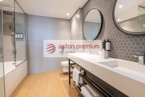 3 bedrooms Duplex in Jumeirah Village Triangle, UAE No. 101913 27