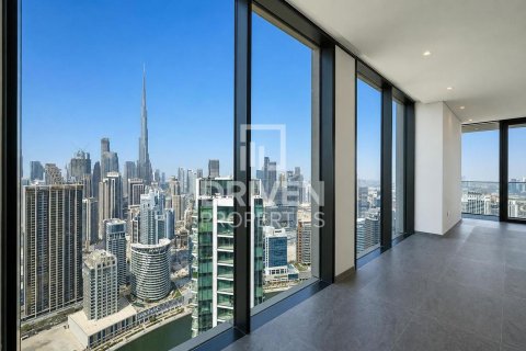Appartement de 4 chambres à Business Bay, UAE No. 209868