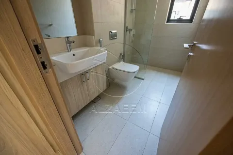 Townhouse de 2 dormitorios en Abu Dhabi, UAE No. 150099 14