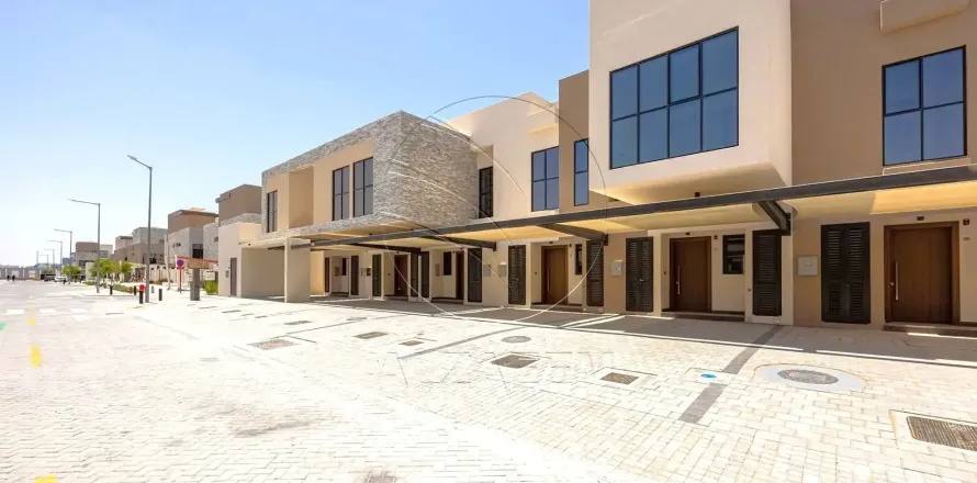 Townhouse de 2 dormitorios en Abu Dhabi, UAE No. 150099