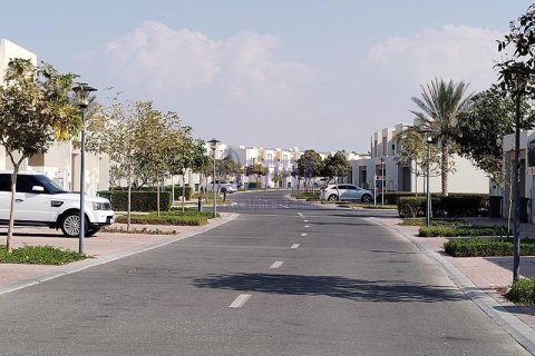 2 bedrooms Townhouse in Mina Al Arab, UAE No. 144788