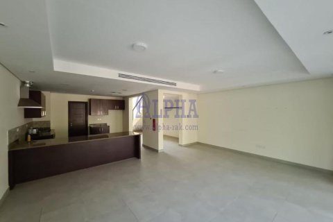 2 bedrooms Townhouse in Mina Al Arab, UAE No. 144788 5
