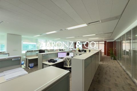 Office de 534m² en Sheikh Zayed Road, UAE No. 140663 3