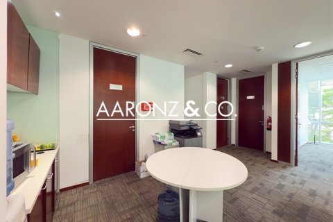 Office de 534m² en Sheikh Zayed Road, UAE No. 140663 14
