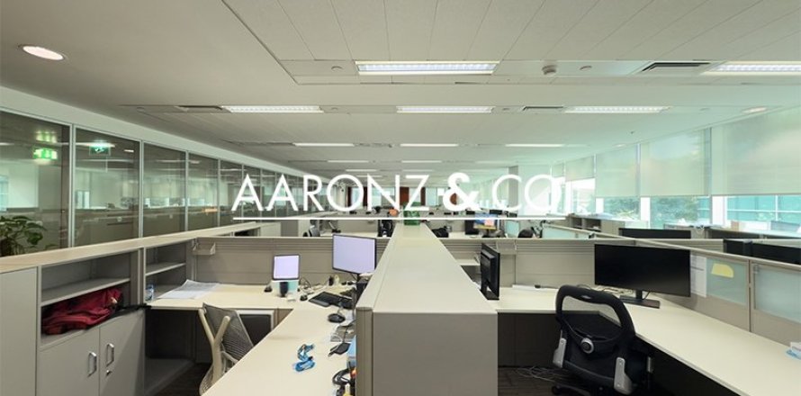 Office de 534m² en Sheikh Zayed Road, UAE No. 140663