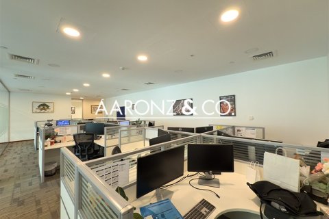 Office de 179m² en Sheikh Zayed Road, UAE No. 140662 6