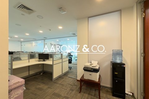 Office de 179m² en Sheikh Zayed Road, UAE No. 140662 7