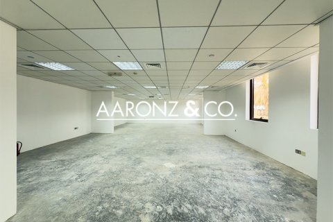 Office de 1319m² en Dubai Investment Park, UAE No. 140666 16